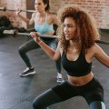 How do i make a workout plan for a woman for beginners?